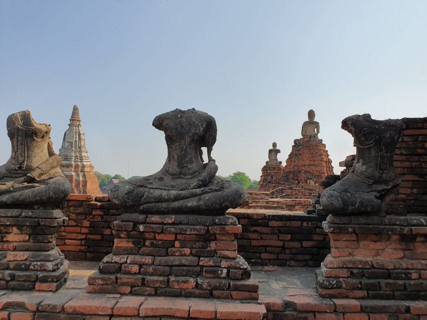 From Bangkok: Ayutthaya Day Tour with lunch with an English Guide Location