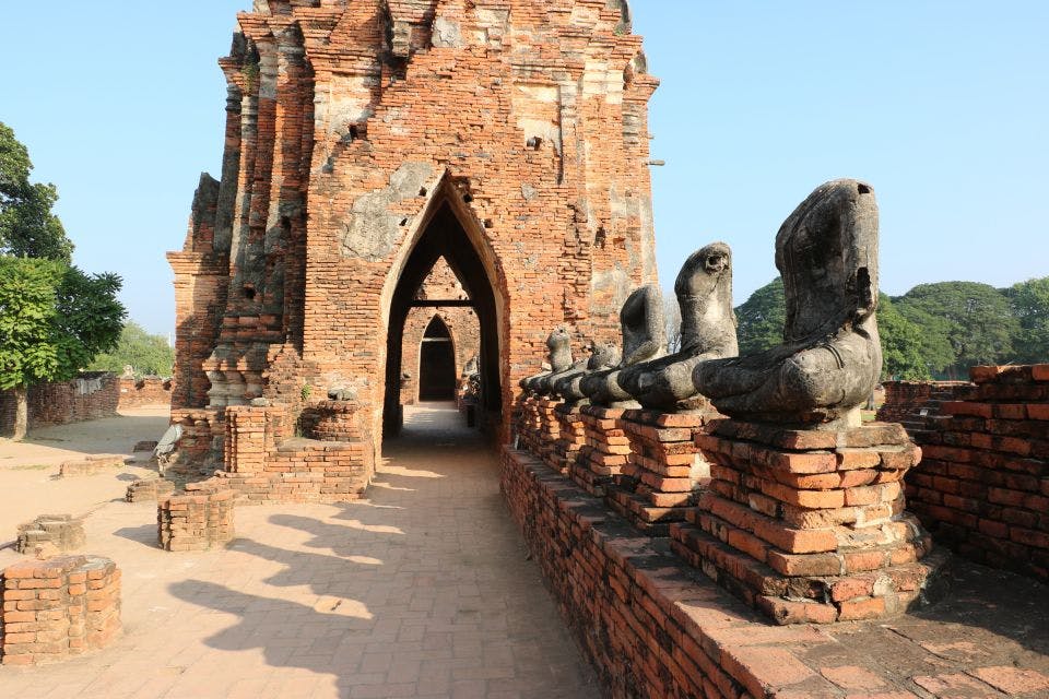 From Bangkok: Ayutthaya Day Tour with lunch with an English Guide Category