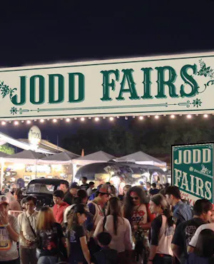 Jodd Fairs Night Market