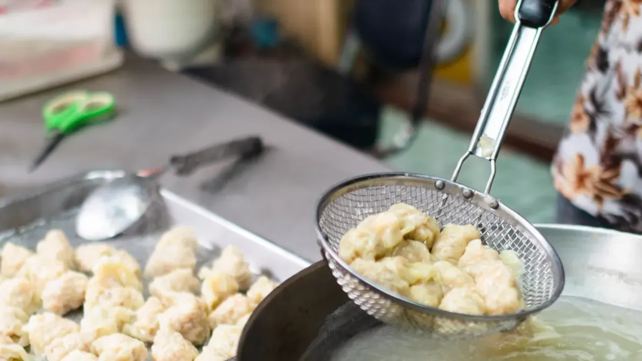 Hidden Gem Chinatown Walking Tour Thrillark