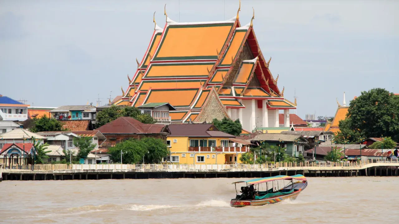Discover the Rich Heritage: Old Portuguese Community and Flower Market. Category