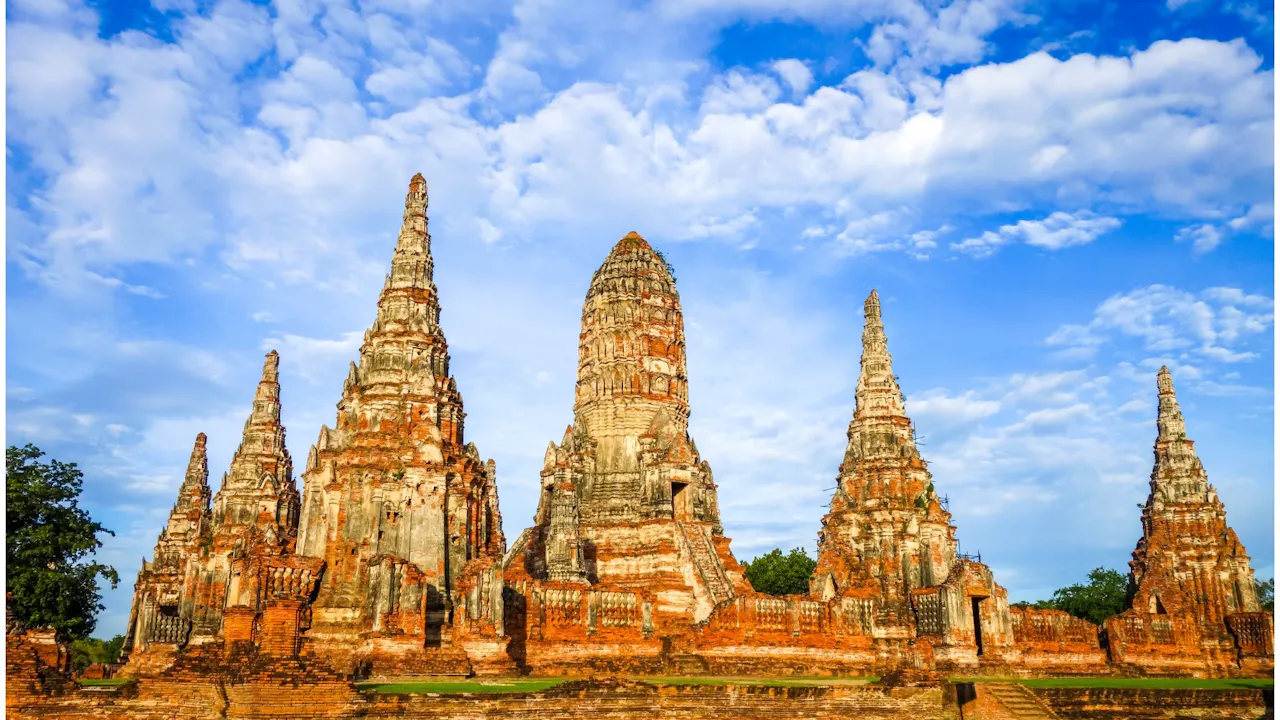 Ayutthaya Must Visit Temples Tour from Bangkok Price