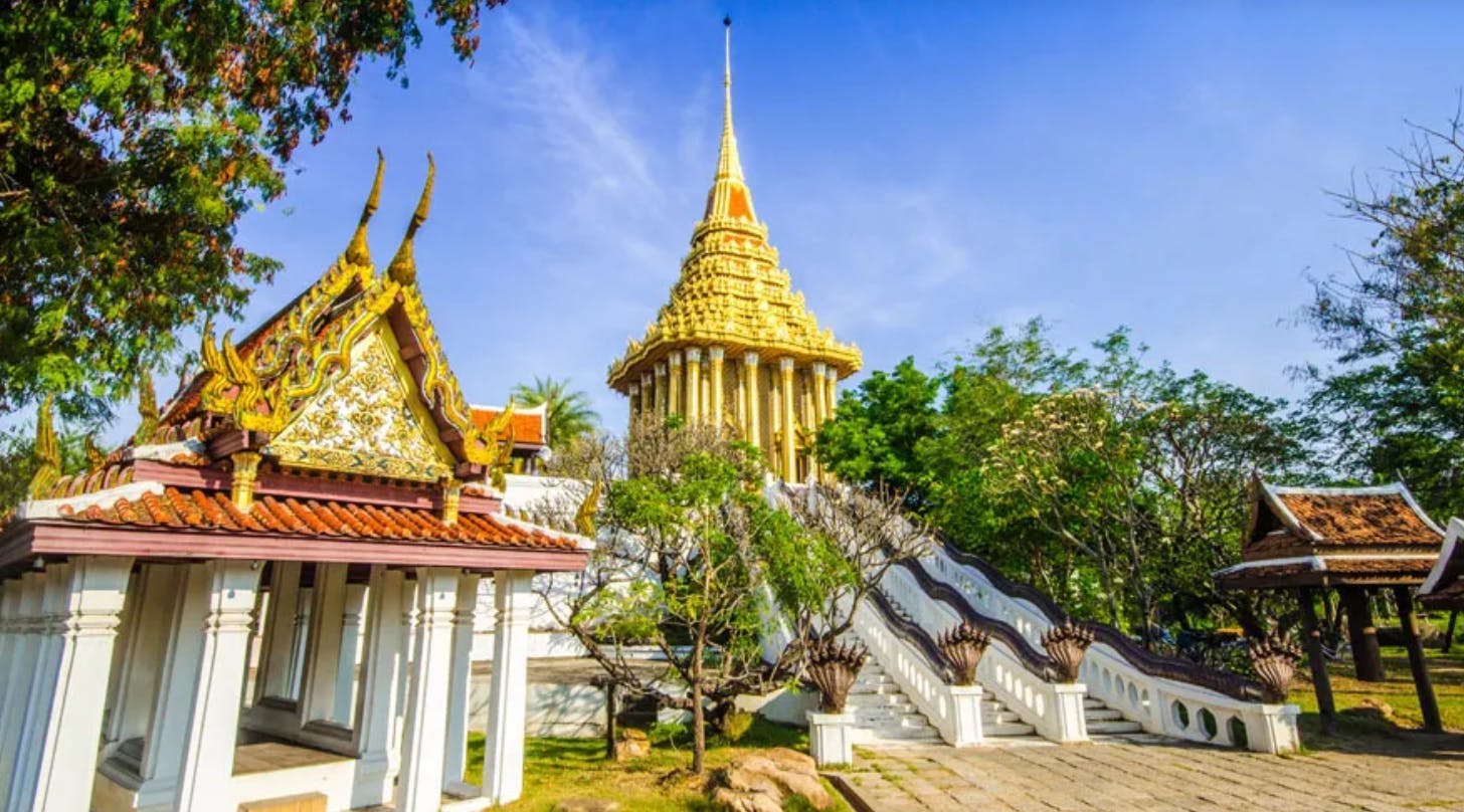  Explore The Giant Three-Headed Elephant - The Ancient City - Bang Pu Seaside Thrillark