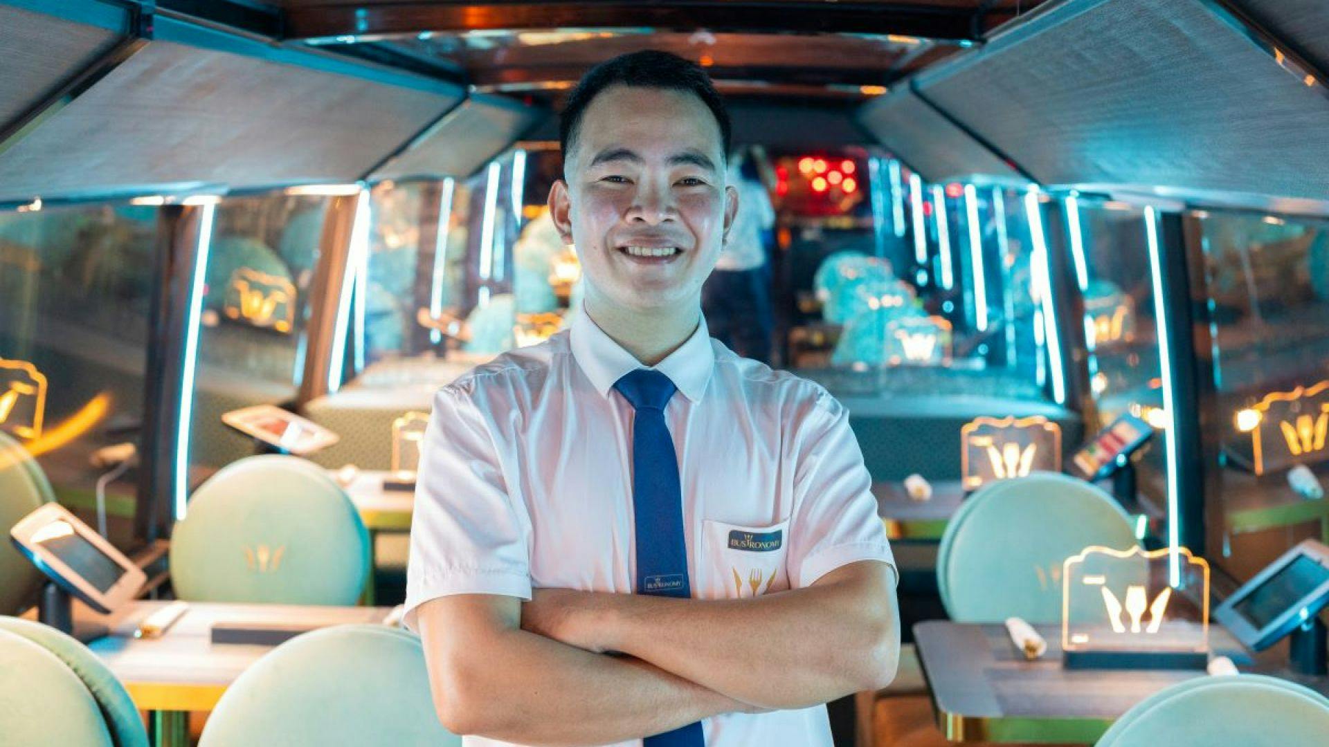 Dubai: BusTronomy Gourmet Brunch Tour Ticket