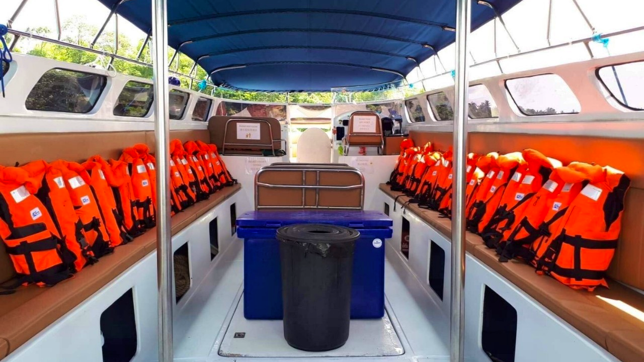 Join Tour Racha Island, Coral Island and Maithon Island by Speedboat from Phuket