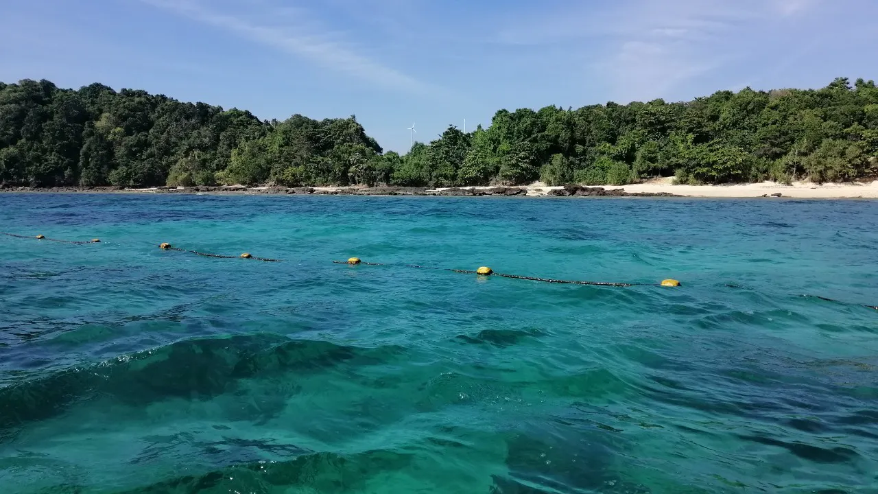 Join Tour Racha Island, Coral Island and Maithon Island by Speedboat from Phuket Ticket