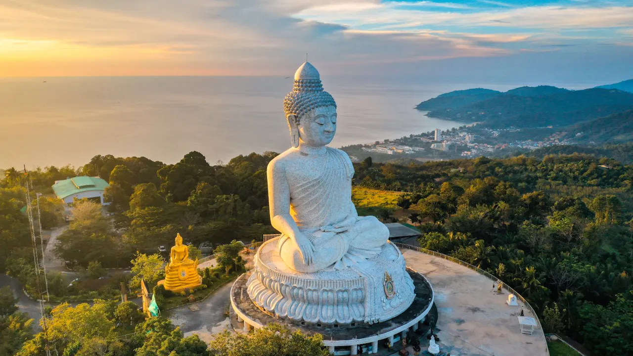 Join Tour Phuket City Tour: Big Buddha, Chalong Temple, Promthep Cape and Phuket Old Town