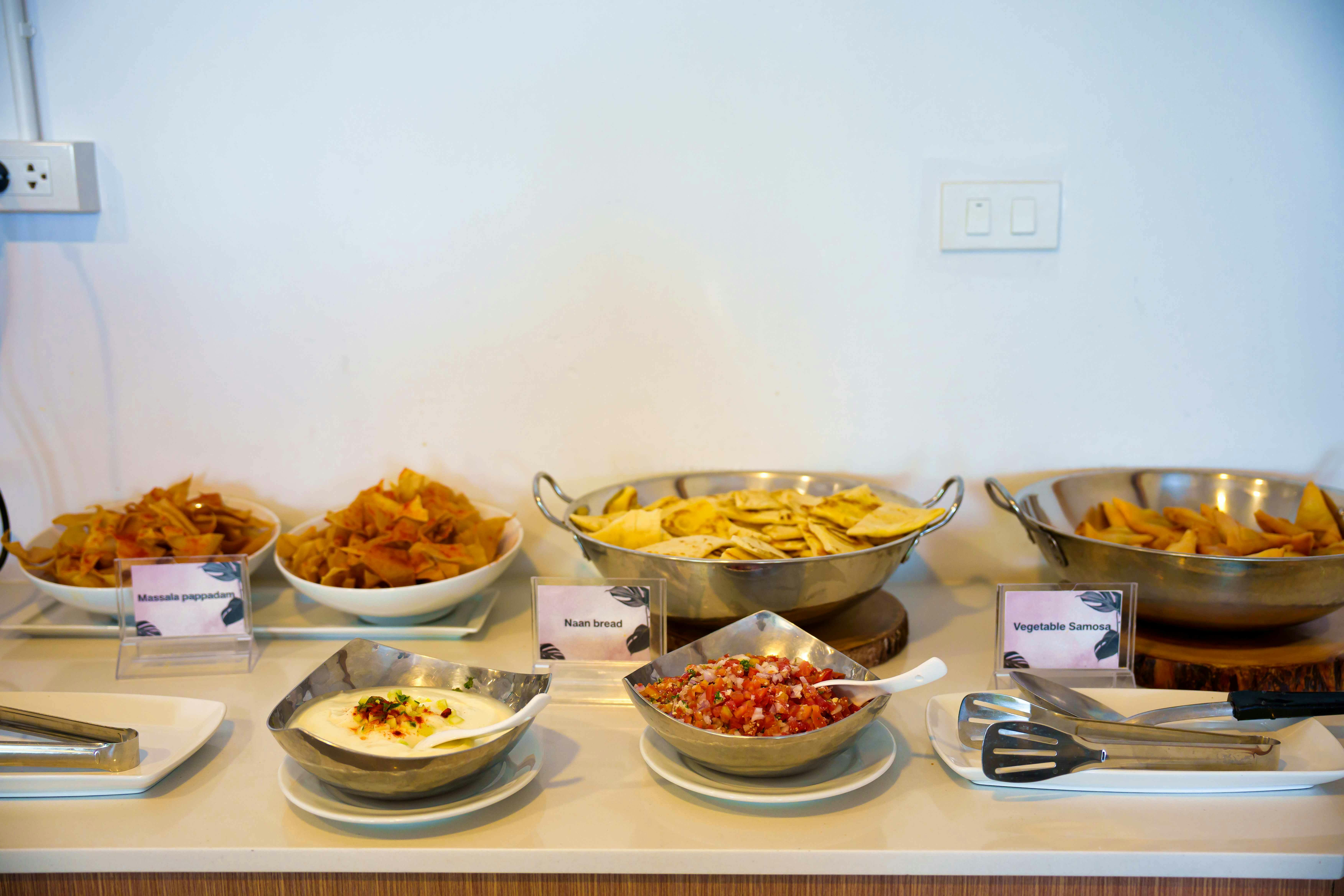 Join Tour Maithon Island, Phi Phi Island, Maya Beach and Khai Island by Speedboat or Speed Catamaran Category