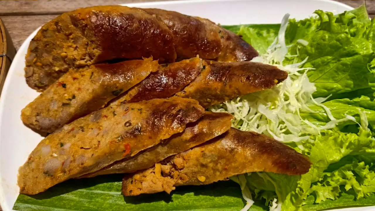 Chiang Mai Evening Street Food Walking Tour Thrillark