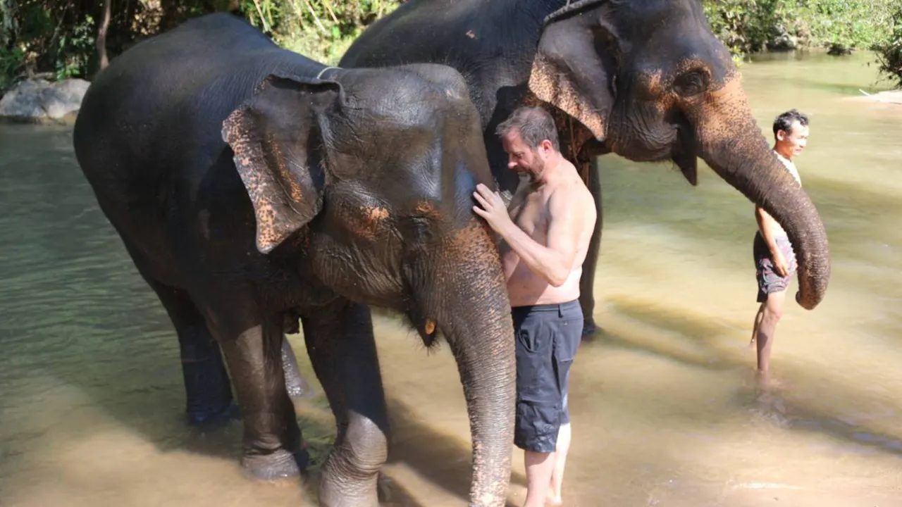 Hug Elephant Sanctuary Chiang Mai Location
