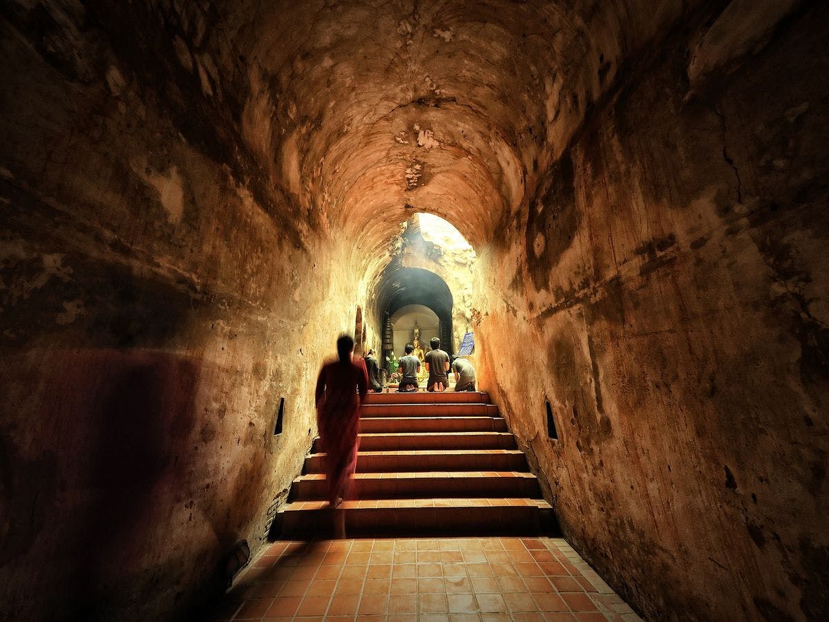 Chiang Mai: Doi Suthep and Wat Umong Enchanting Evening Tour Ticket