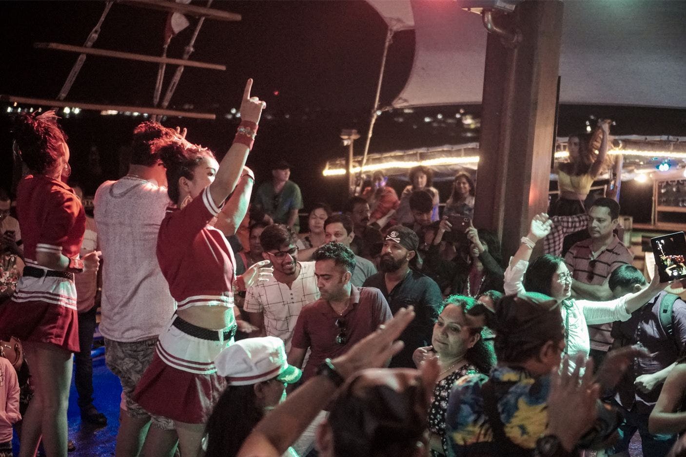 Bali Pirate Dinner Cruise Thrillark