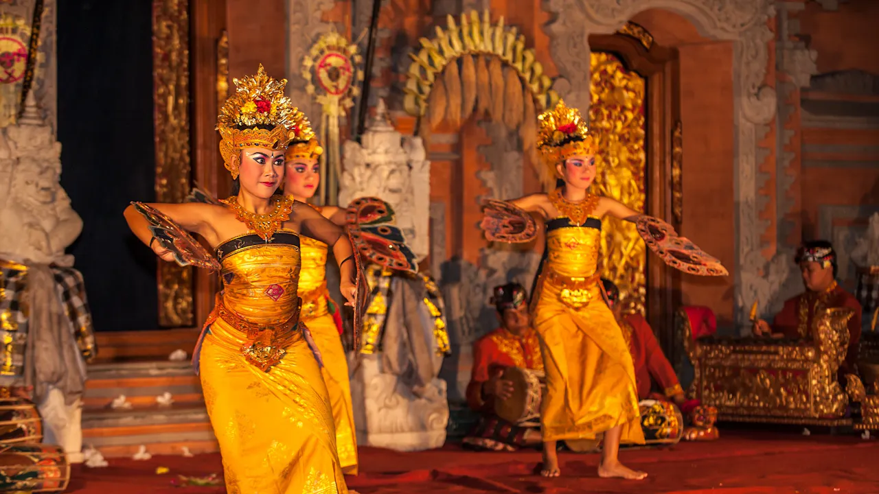 Legong Dance Show at Ubud Palace Bali Tickets Price