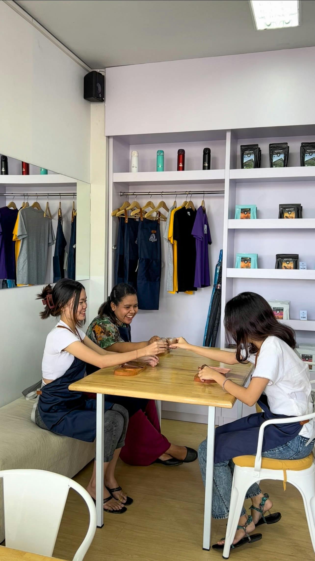 Myna Chocolate & Coffee workshop class in Bali Price