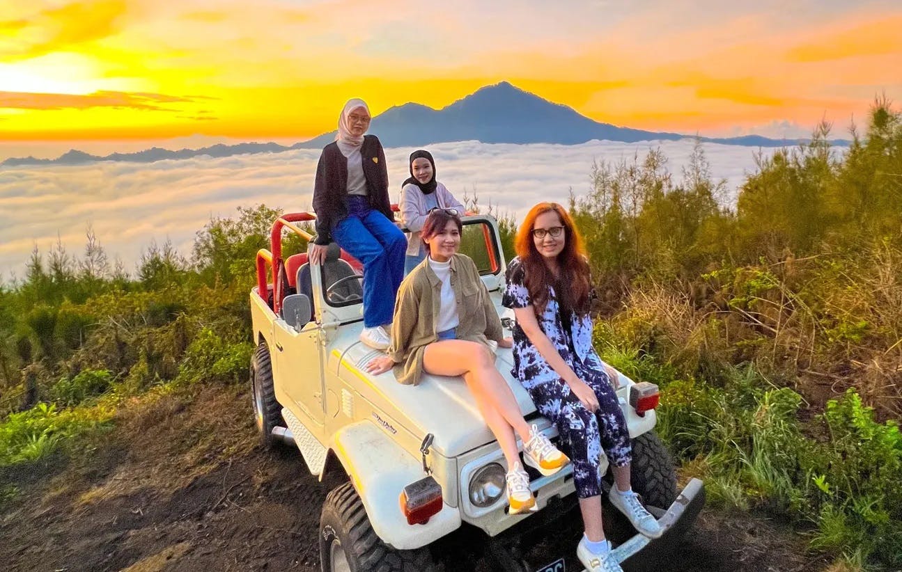 4WD Land Rover Safari at Munduk Wilderness Price