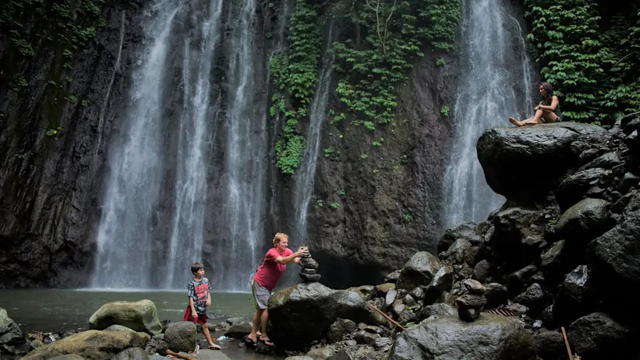 Green Hillside Cycling at Bali Category