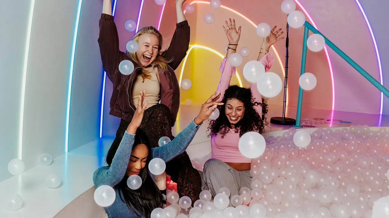 The Upside Down Ticket Amsterdam Discount