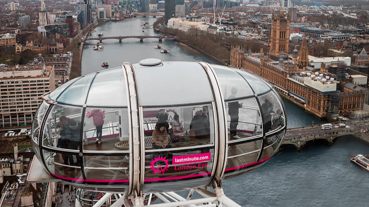 London Afternoon Tea Cruise on the River Thames Category