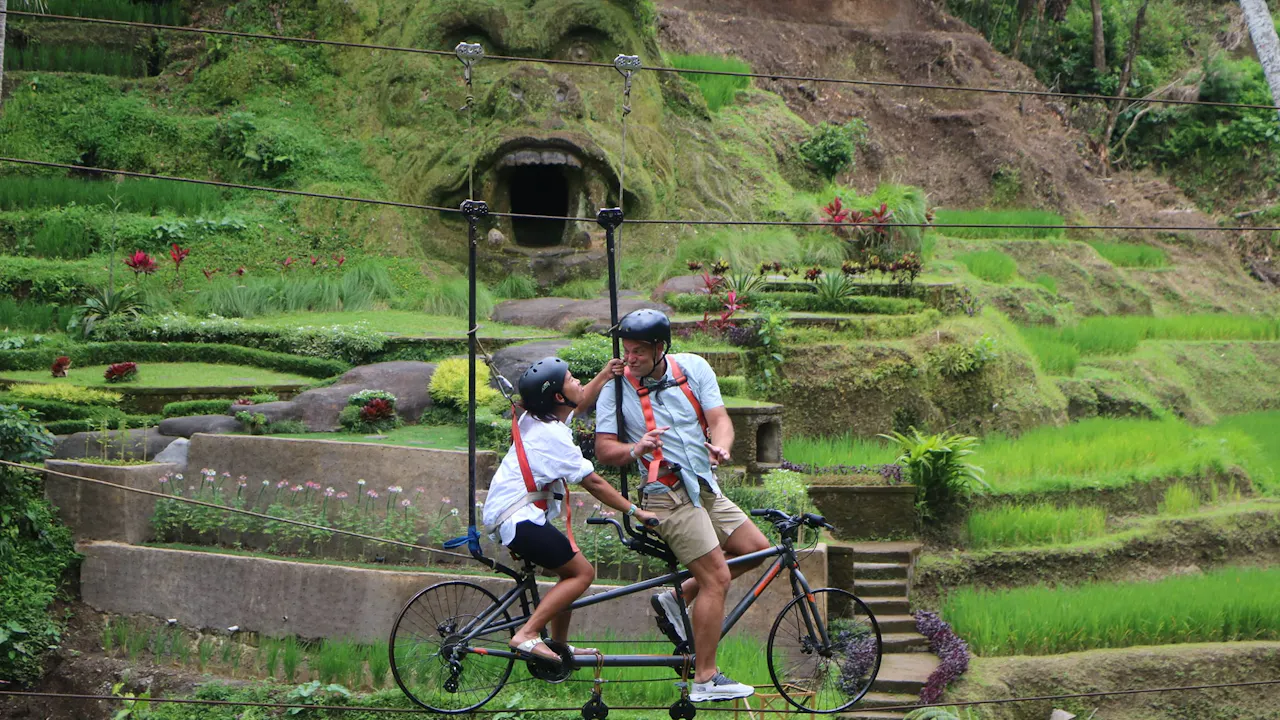 Alas Harum Day Pass, Swing, Sky Bike & Flying Fox Thrillark