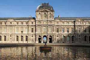 Louvre Museum: Entry Ticket + Hosted Access to Mona Lisa