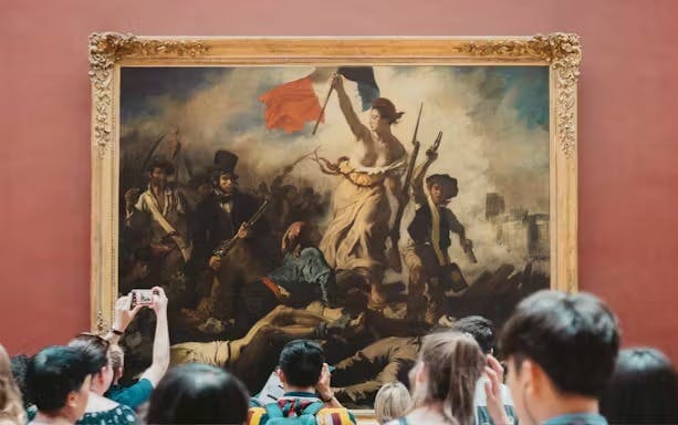 Louvre Museum: Fast Track Ticket + Hosted Access to Mona Lisa Thrillark