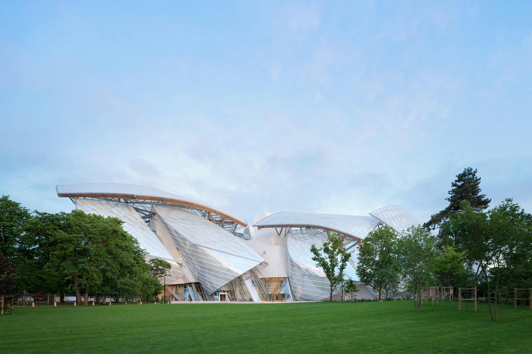 Fondation Louis Vuitton: Premium Access Ticket