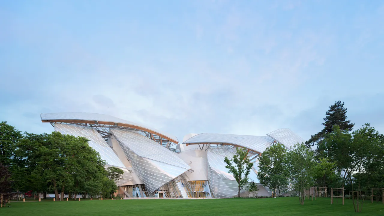 Fondation Louis Vuitton: Premium Access Ticket Thrillark