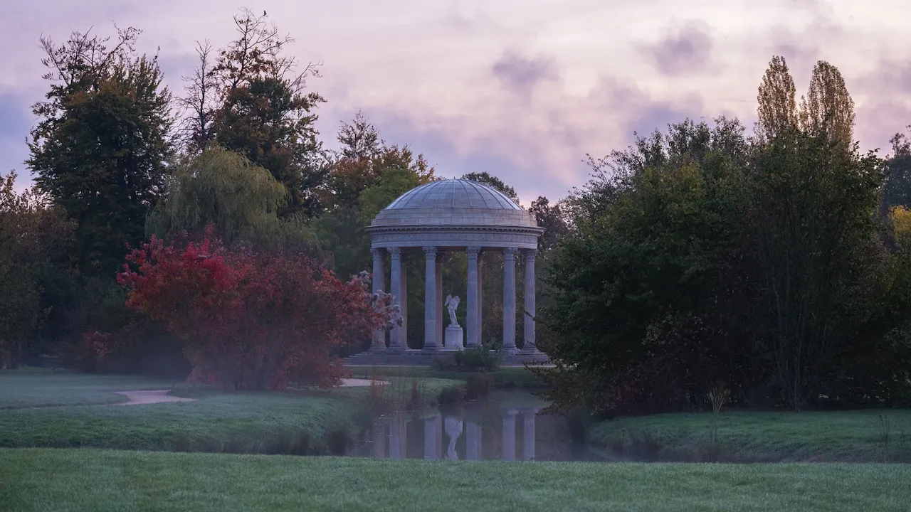 Palace of Versailles Entry Ticket + Gardens + Estate of Trianon Price