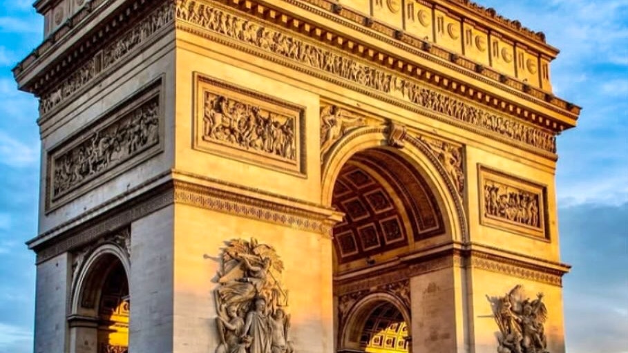 Arc de Triomphe Entry ticket + Rooftop Access Thrillark