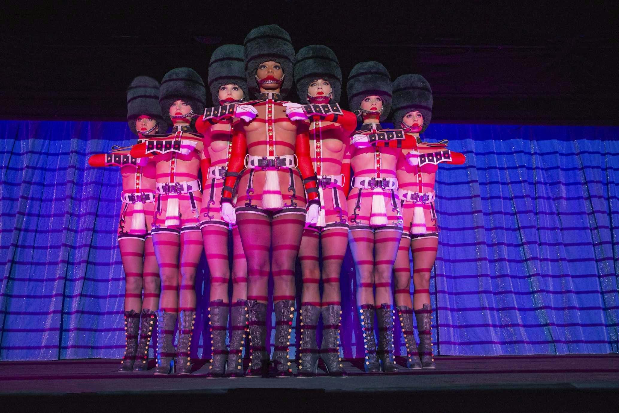 Crazy Horse Paris Show Ticket Discount