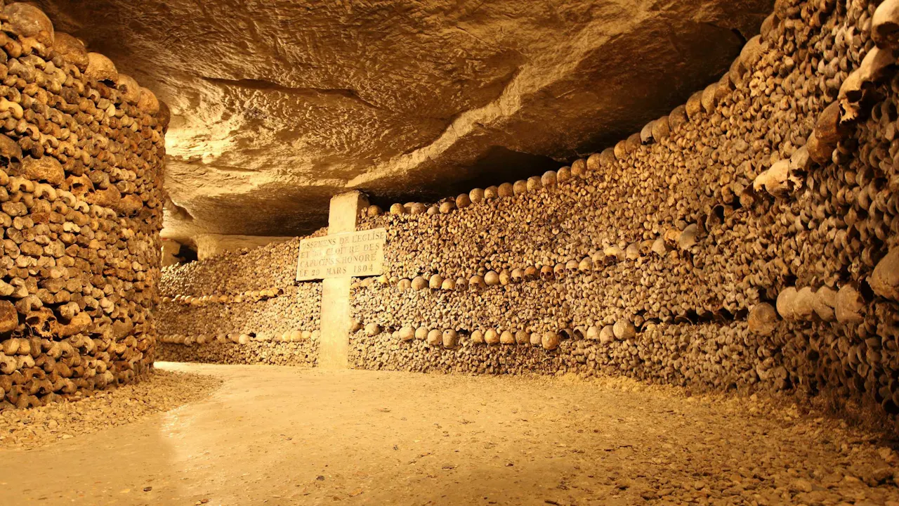 Catacombs of Paris Entry Ticket + Audio Guide Discount