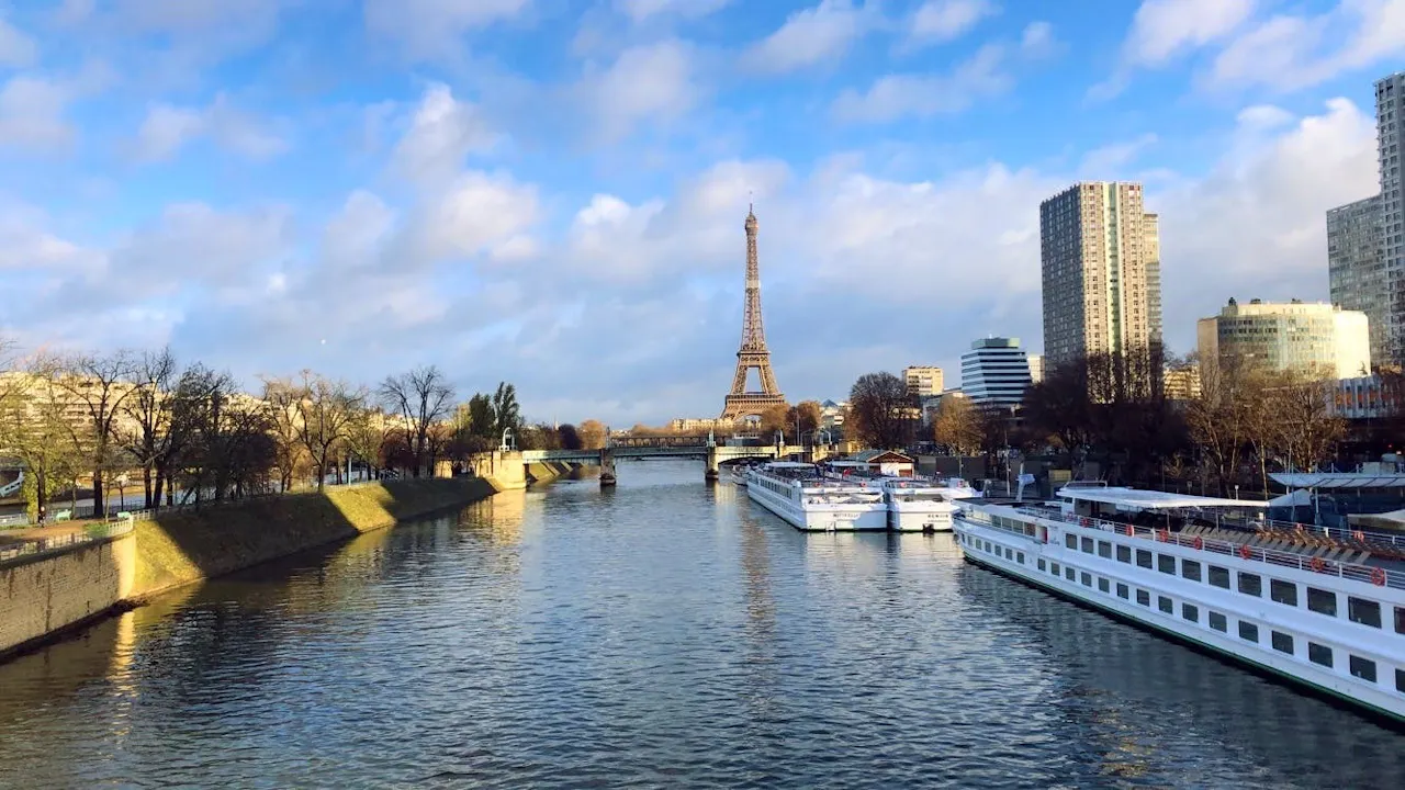 Eiffel Tower 2nd Floor Access by Stairs Discount
