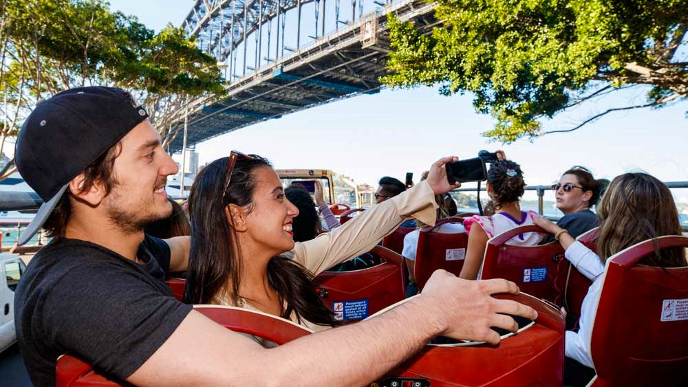 Sydney Bus Tour with Optional Hop-on-Hop-off Harbour Cruise Location