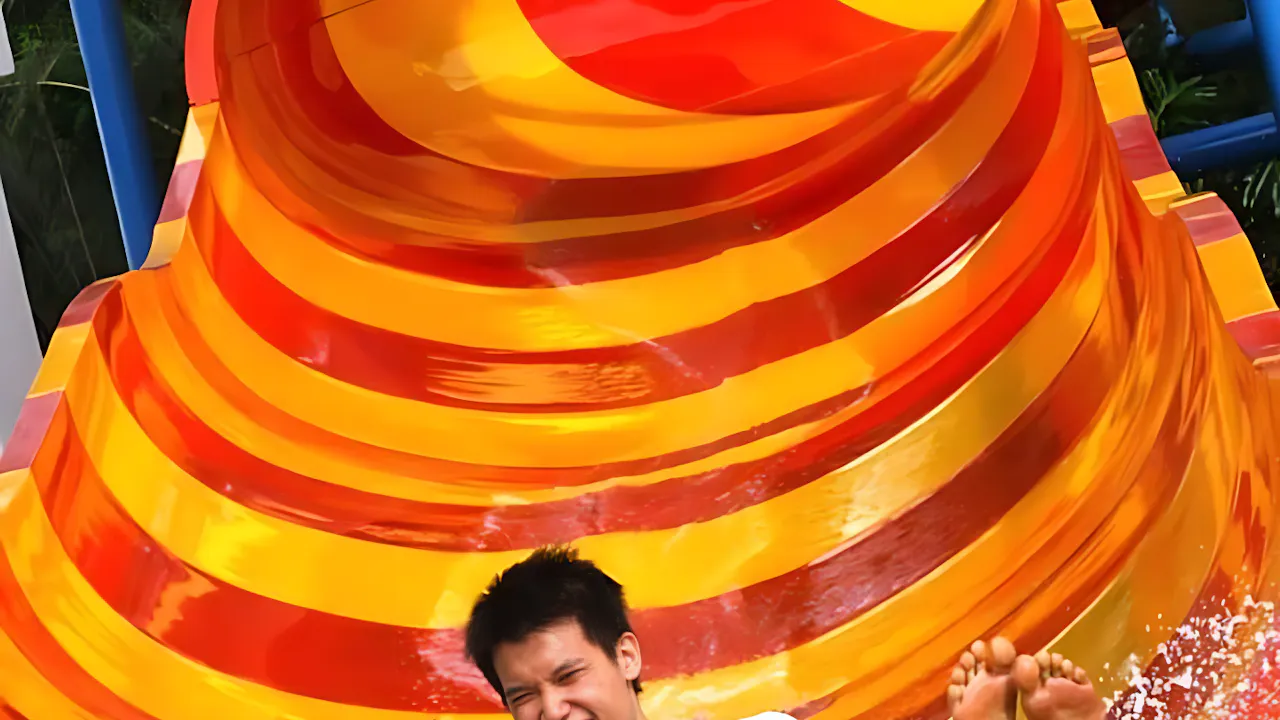 Melaka Wonderland Water Theme Park Ticket Price