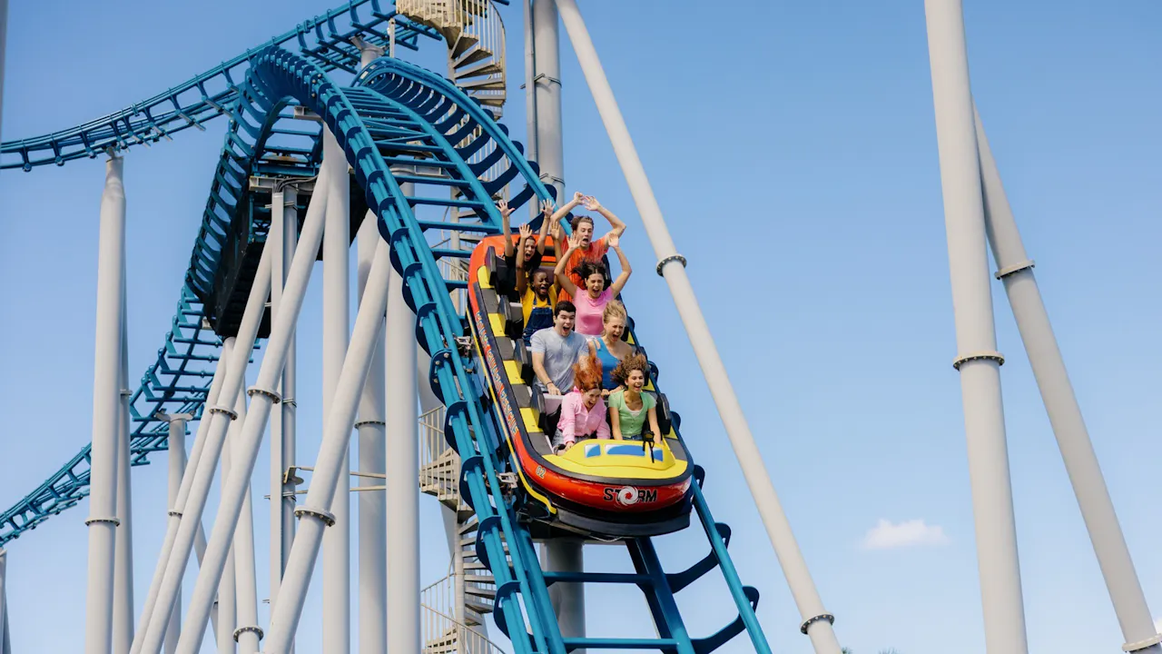 Sea World + Hop On Ferry | Best Deals & Discounts