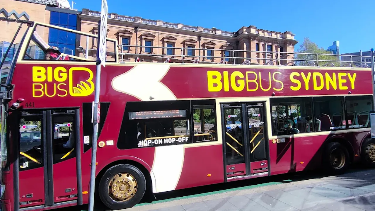 Big Bus Sydney Hop-On-Hop-Off Tour + Taronga Zoo Tickets Ticket