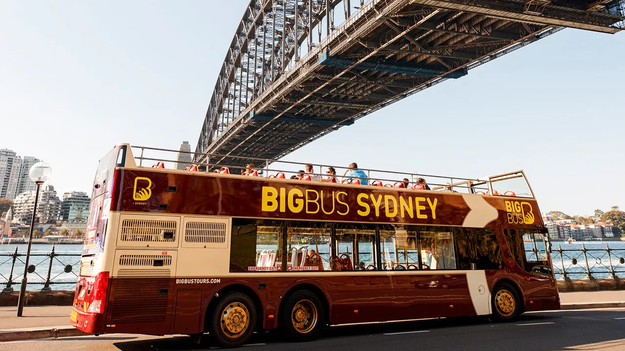 Big Bus Sydney Hop-On-Hop-Off Tour + Taronga Zoo Tickets