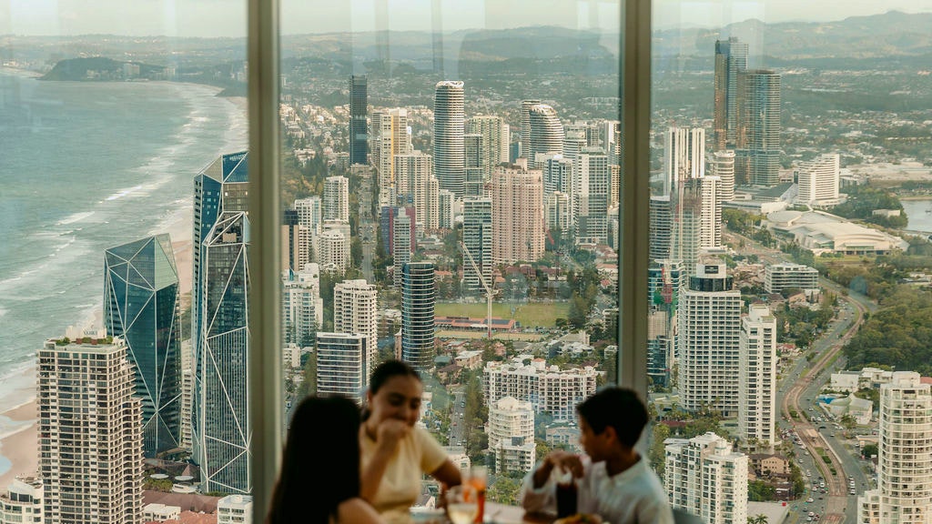 Warner Bros Movie World + Skypoint Observation Deck Tickets Discount