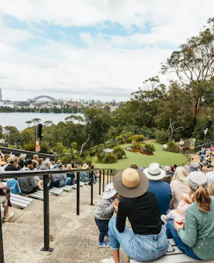 Taronga Zoo Entry and 1-Day Harbour Ferry Pass