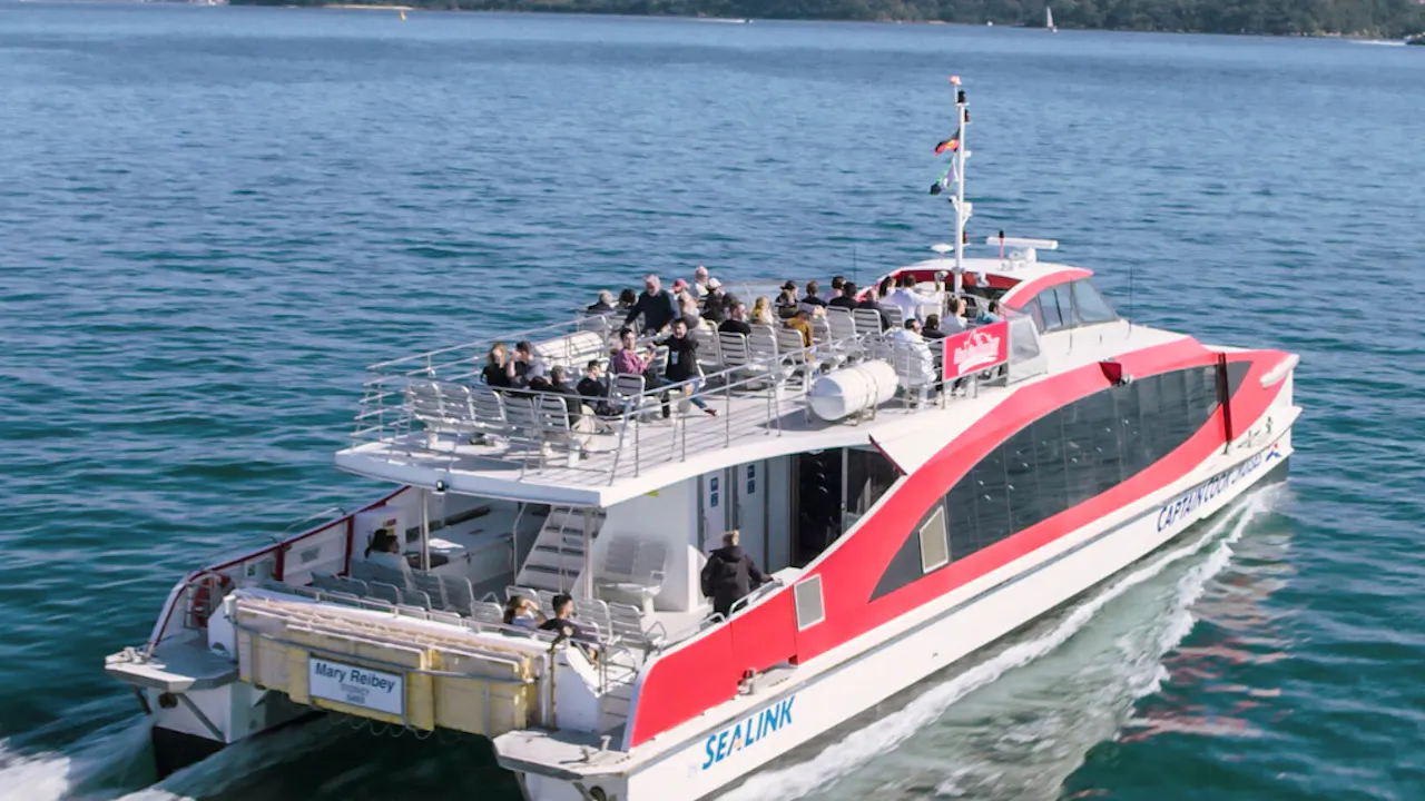 Taronga Zoo Entry and 1-Day Harbour Ferry Pass Price