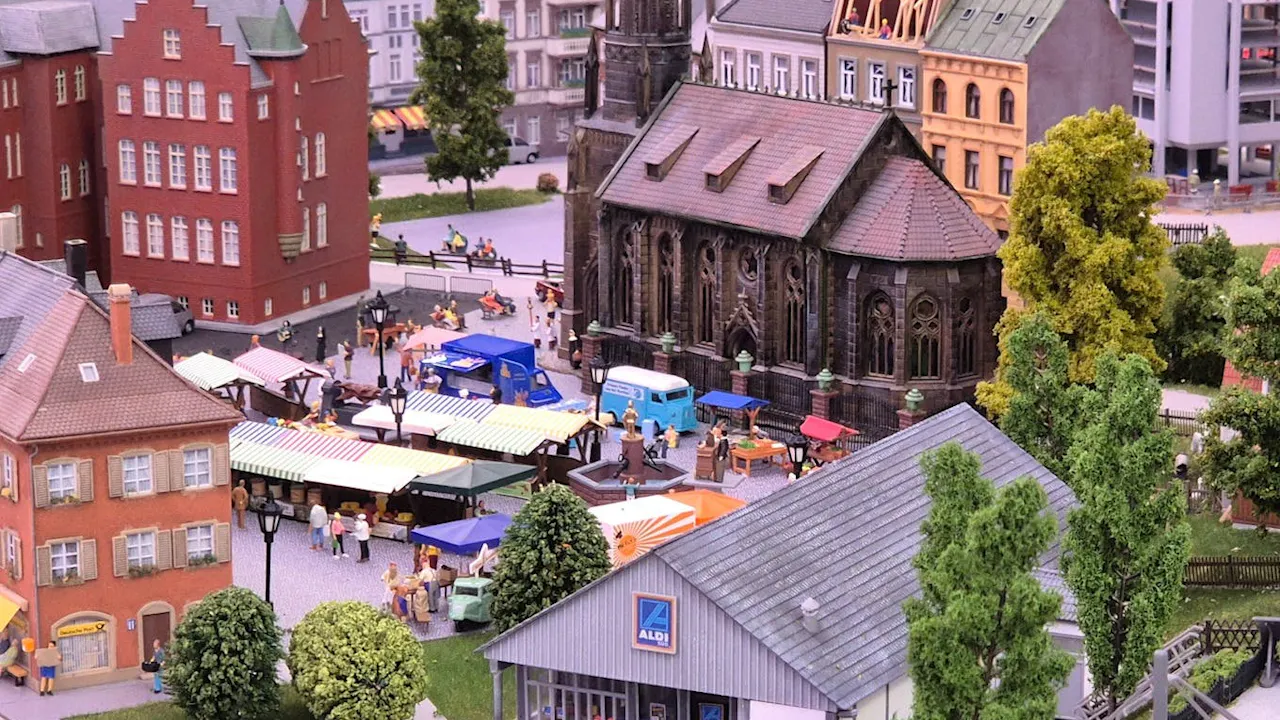 Small Worlds Tickets Dubai