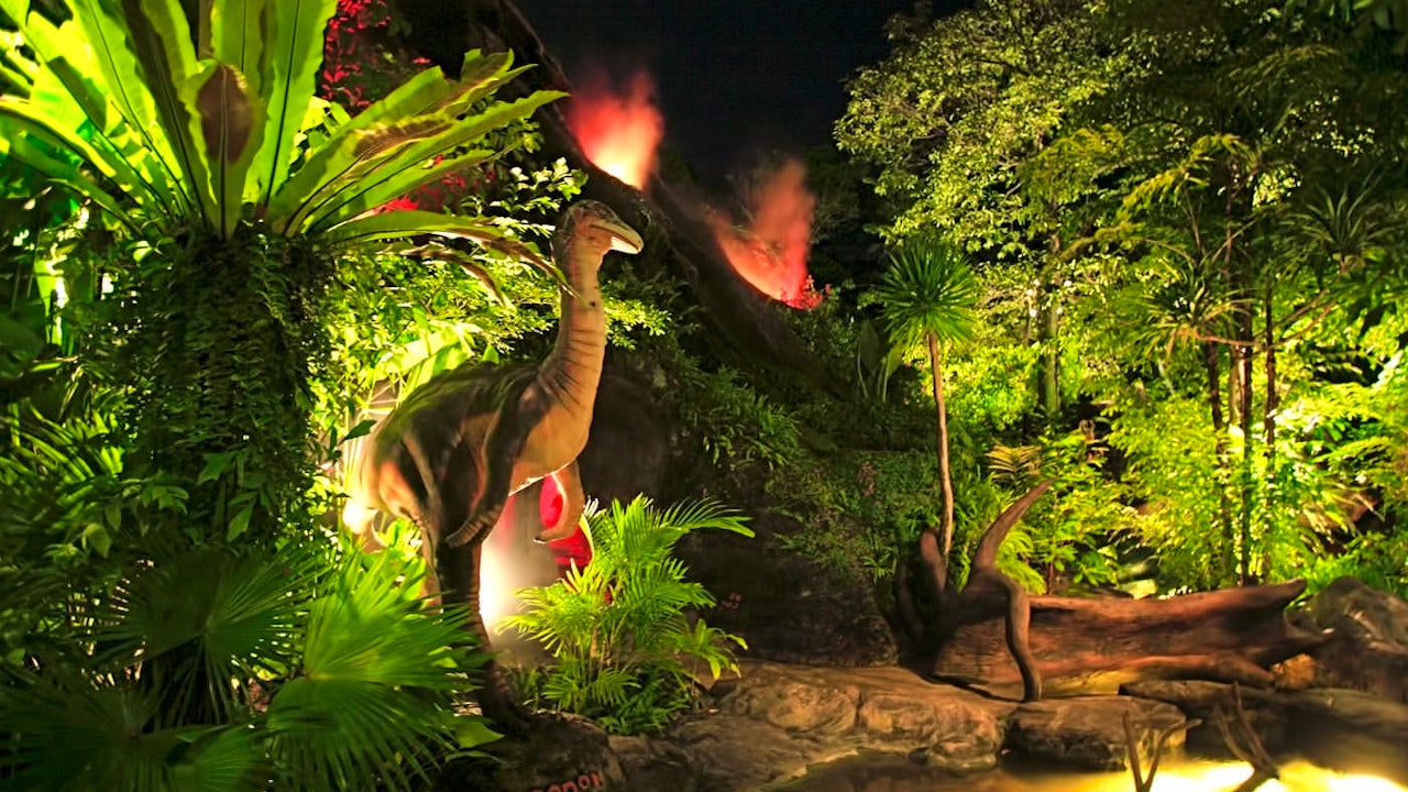 Combo: Carnival Magic Phuket and Dino Park Phuket Mini Golf Review