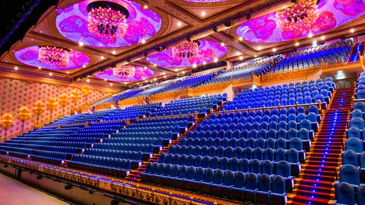 Combo: Carnival Magic Phuket and Dino Park Phuket Mini Golf