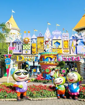 Dream World Bangkok and Mahanakhon SkyWalk Combo Ticket