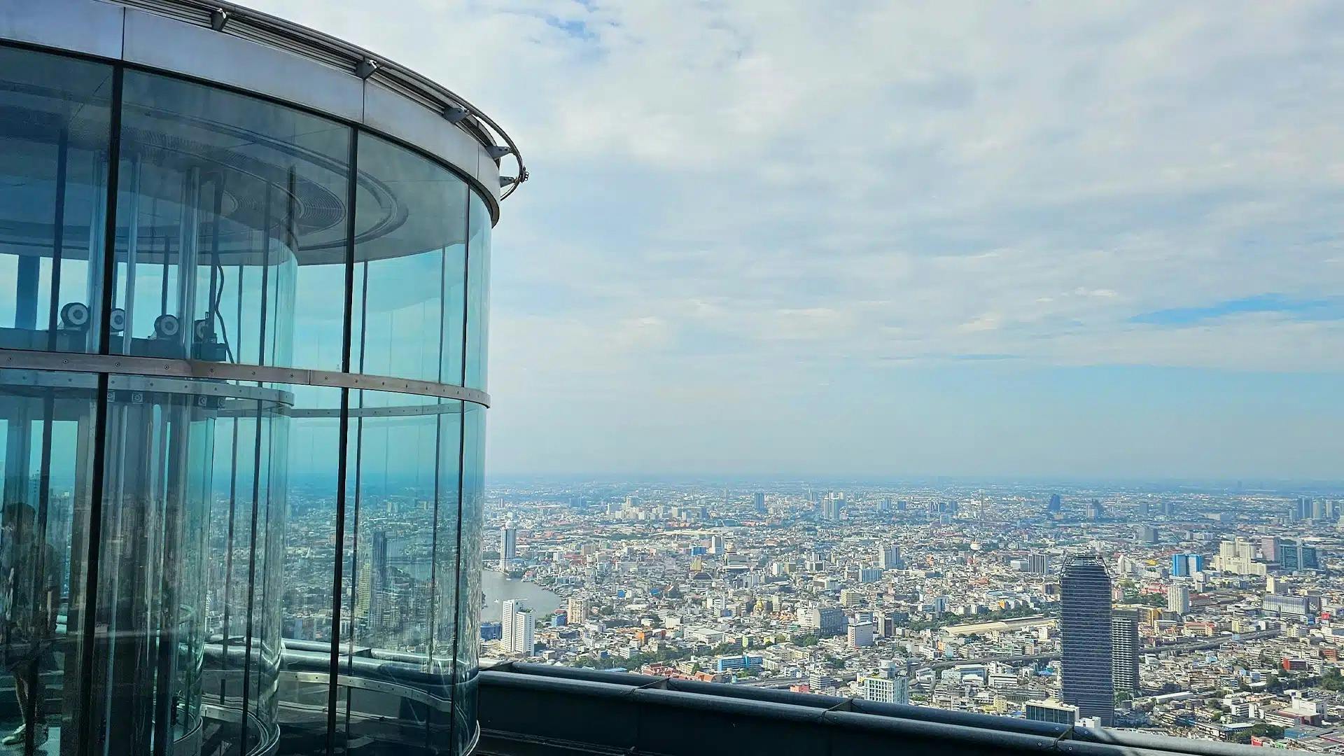 Dream World Bangkok and Mahanakhon SkyWalk Combo Ticket 