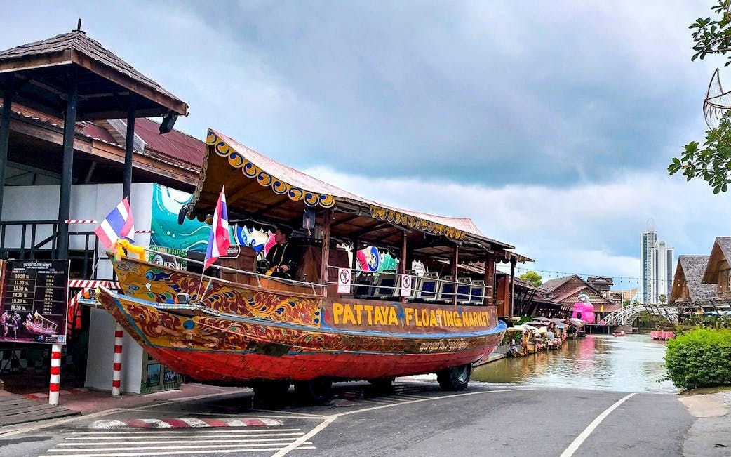 Underwater World Pattaya with Floating Market Combo Tickets Review