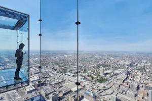 Skydeck Chicago and The Ledge Ticket