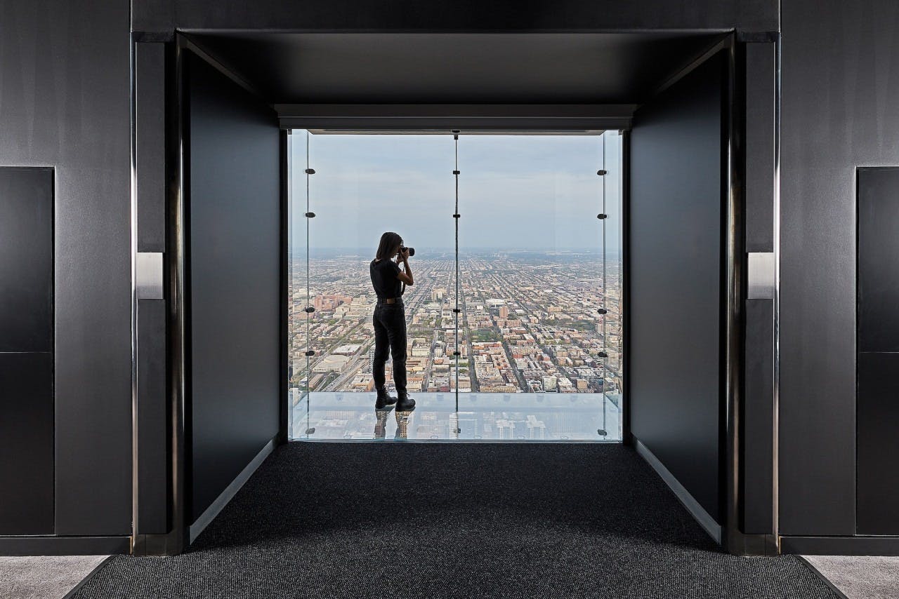 Skydeck Chicago and The Ledge Ticket Discount