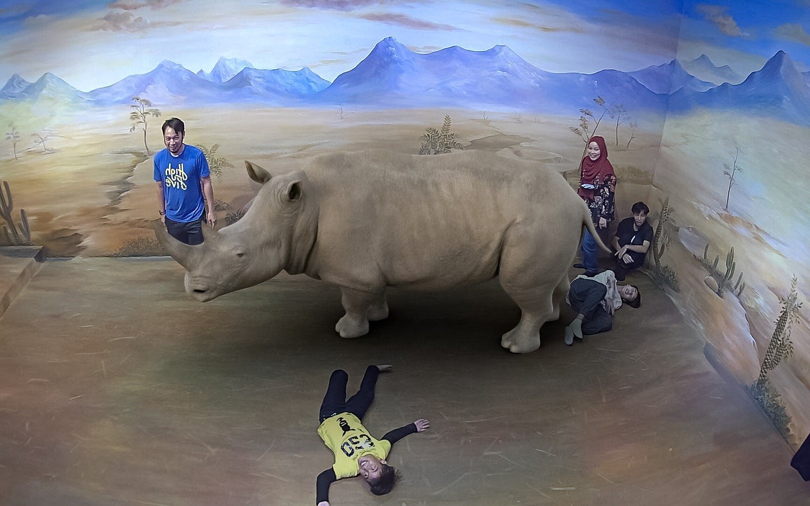 Combo: Adventure Waterpark Desaru Coast + Illusian 3D Art Museum 