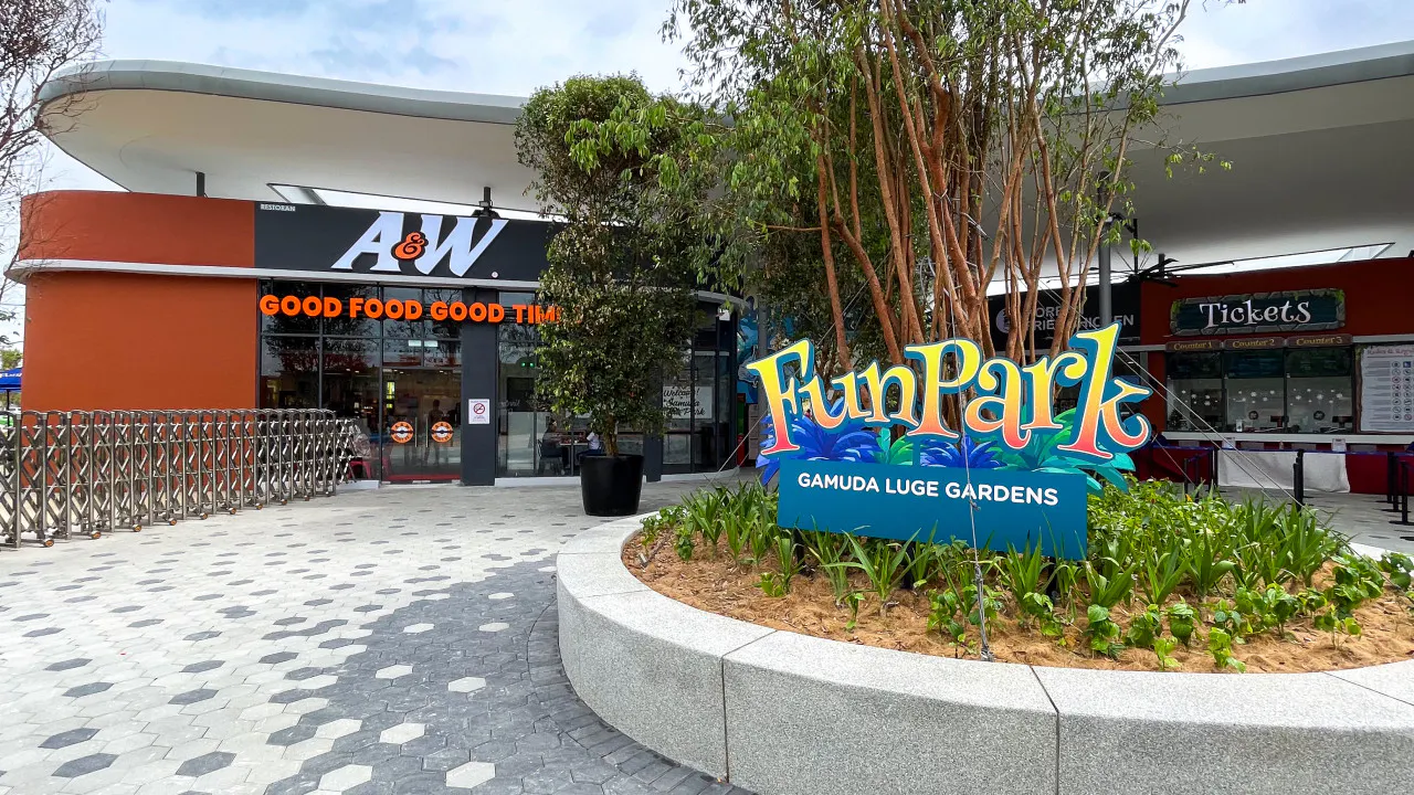 SplashMania Gamuda Cove + FunPark Combo Ticket